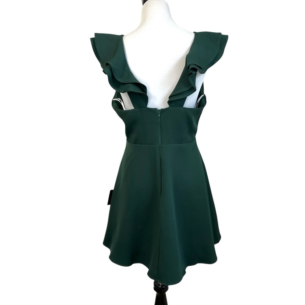 Lulus Womens Divine Darling Ruffled Skater Dress Sz Large Green Sleeveless Lined - Picture 3 of 10